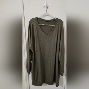 Women's Plus Size Sweater